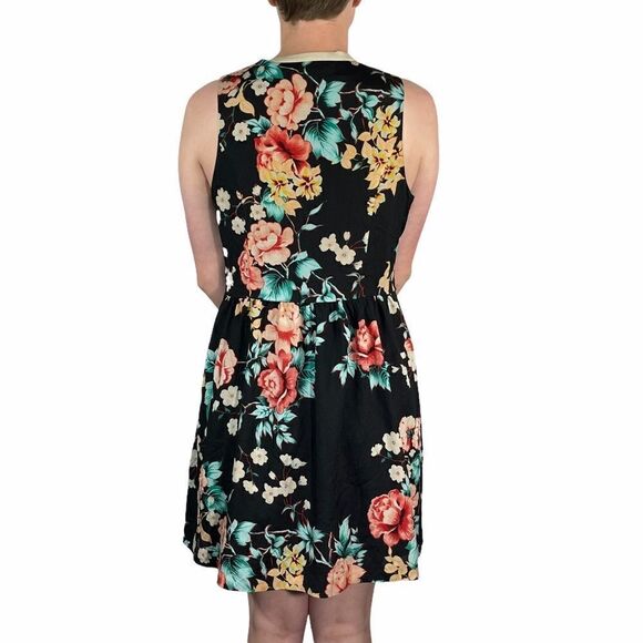 Kensie Dresses Floral Button Down Sleeveless Dress - Picture 4 of 12
